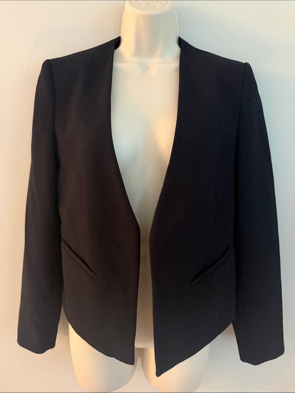 Topshop Black Open Front Collarless Crop Blazer Size 6